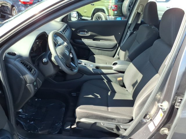Used 2016 Honda HR-V LX image 4