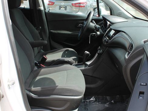 Used 2019 Chevrolet Trax LS w/ Tint and Cruise Package FWD image 23