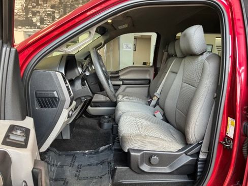 Used 2015 Ford F150 XLT RWD image 17