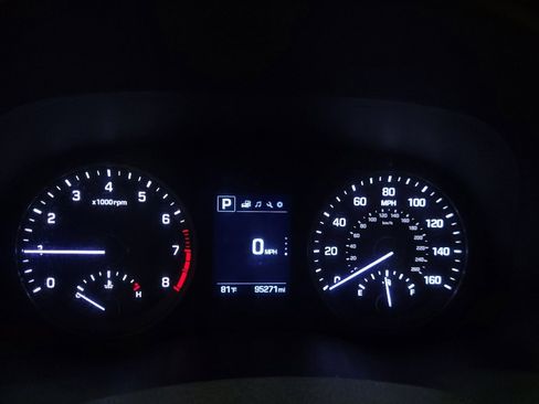 Used 2018 Hyundai Tucson SEL AWD/4WD image 23