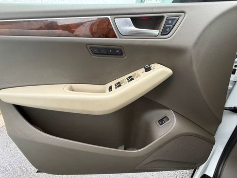 Used 2012 Audi Q5 3.2 Premium Plus image 28