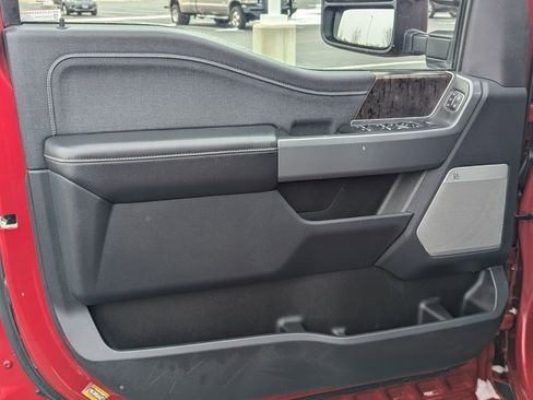 Used 2024 Ford F350 Lariat w/ Lariat Ultimate Package image 23