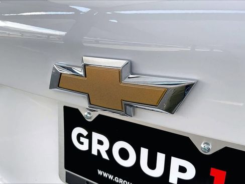 Used 2025 Chevrolet Equinox LT image 28