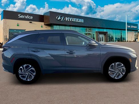 New 2026 Hyundai Tucson Limited AWD/4WD image 9