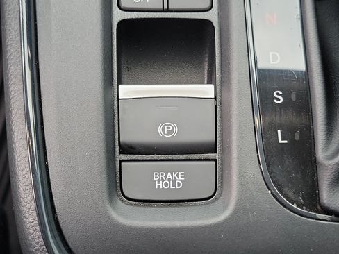 Used 2024 Honda CR-V EX image 28