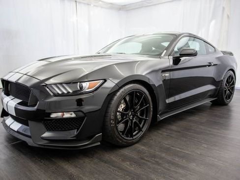 Used 2020 Ford Mustang Shelby GT350 w/ Technology Package image 25