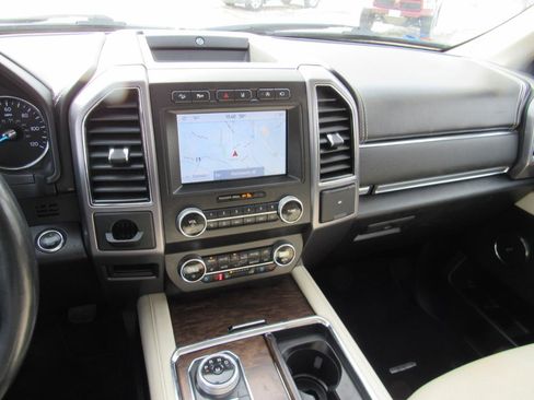Used 2020 Ford Expedition Platinum image 24