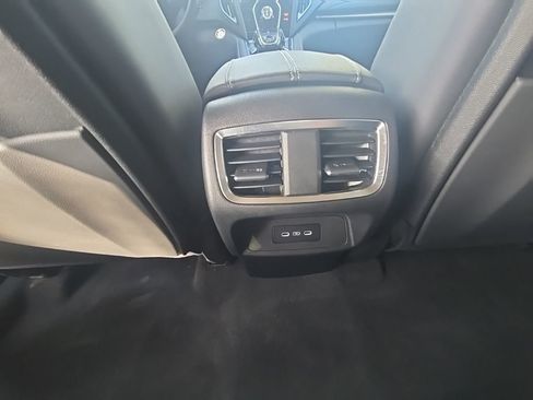 Used 2025 Acura RDX SH-AWD w/ Technology Package image 30