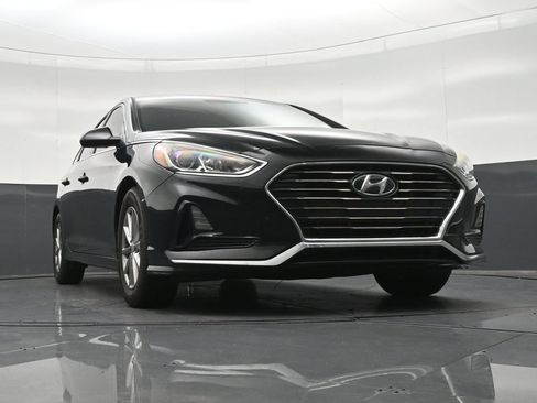 Used 2018 Hyundai Sonata SE FWD image 29