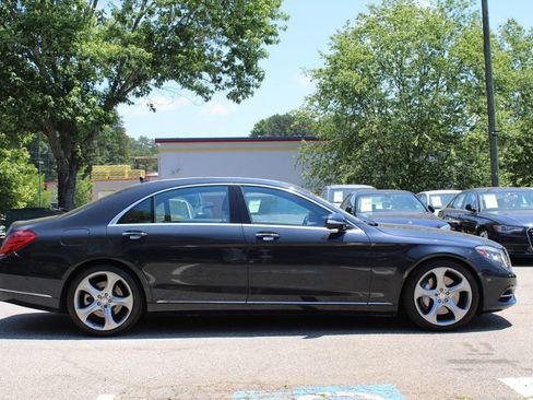 Used 2016 Mercedes-Benz S 550 Sedan image 5