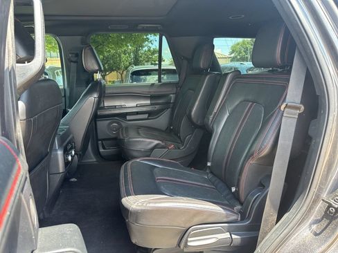 Used 2021 Ford Expedition Limited RWD image 11
