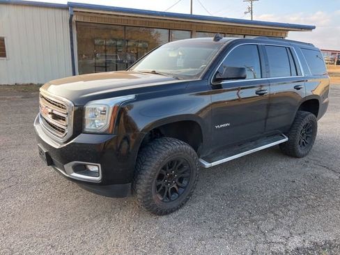 Used 2019 GMC Yukon SLT image 2