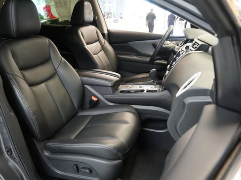 Used 2022 Nissan Murano SV AWD/4WD image 32