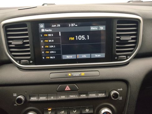 Used 2020 Kia Sportage LX FWD image 25