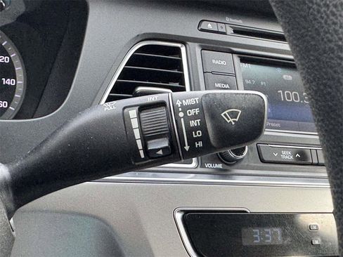 Used 2015 Hyundai Sonata Sport image 21