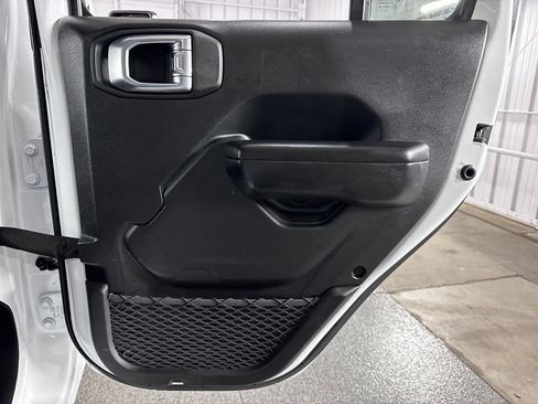 Used 2021 Jeep Wrangler Unlimited Sport AWD/4WD image 45