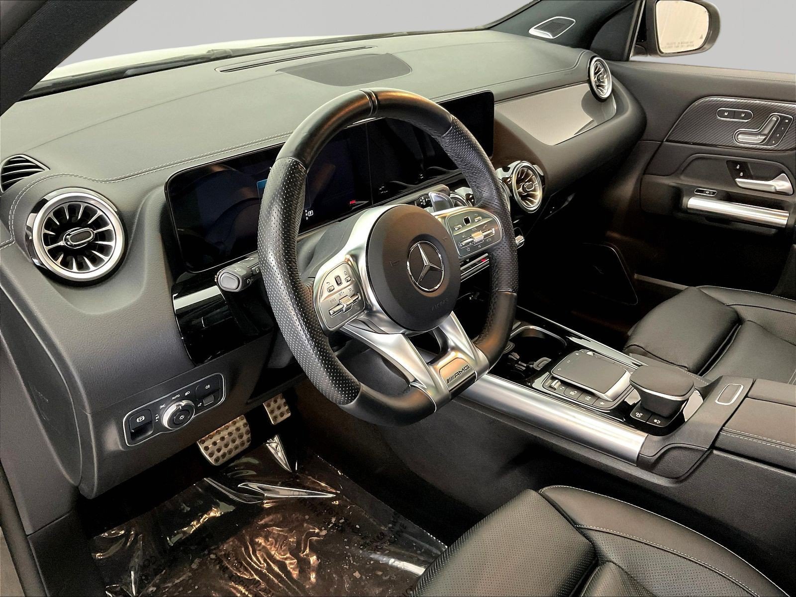 Certified 2022 Mercedes-Benz GLA 45 AMG 4MATIC image 17