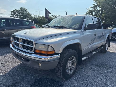 Used 2004 Dodge Dakota SLT w/ PWR Convenience Group AWD/4WD image 9
