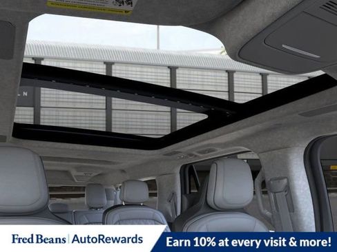 New 2026 Lincoln Navigator L Black Label AWD/4WD image 23