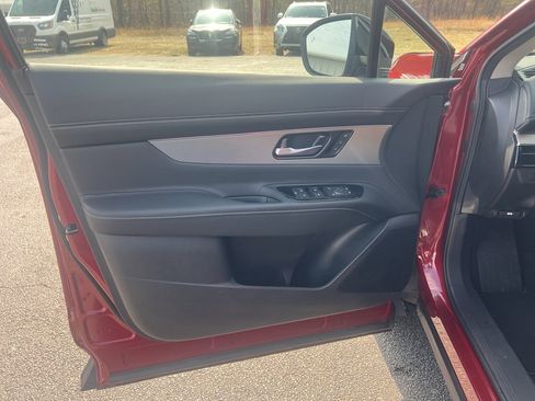 Used 2025 Nissan Murano SL image 27