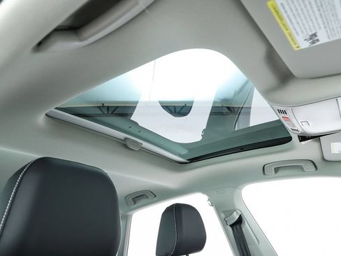 New 2026 Volkswagen Jetta SEL FWD image 74