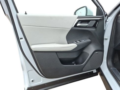 New 2026 Mitsubishi Outlander SE image 26