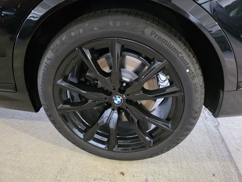 New 2026 BMW X7 M60i image 6