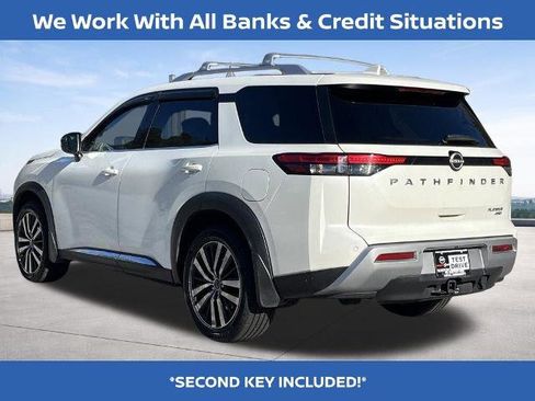 Certified 2022 Nissan Pathfinder Platinum w/ Cargo Package image 26