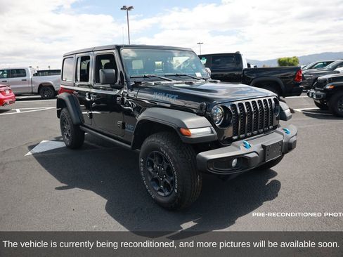 Used 2023 Jeep Wrangler Unlimited AWD/4WD image 8