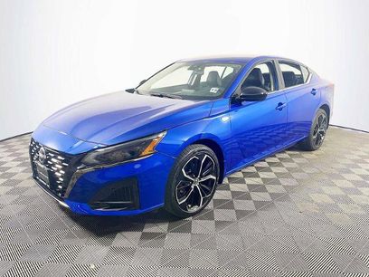 Certified 2025 Nissan Altima 2.5 SR