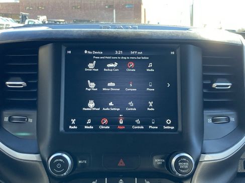 Used 2019 RAM 1500 Big Horn image 16