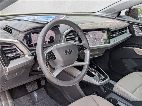 Certified 2025 Audi Q4 e-tron Prestige w/ Black Optic Package AWD/4WD image 10