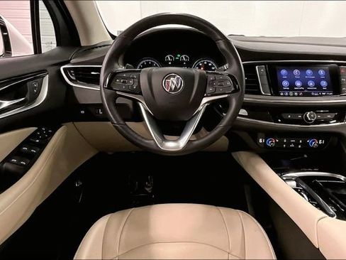 Used 2023 Buick Enclave Essence w/ Experience Buick Package FWD image 6