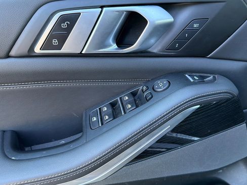 Certified 2025 BMW X5 sDrive40i w/ M Sport Package image 12