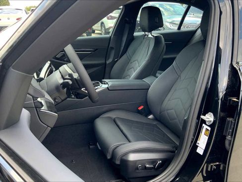 New 2026 BMW 530i w/ M Sport Package image 9