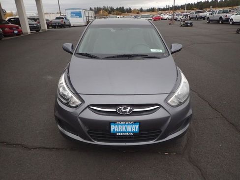 Used 2017 Hyundai Accent SE FWD image 8