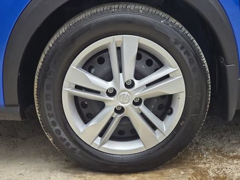 Used 2025 Nissan Kicks Play S FWD image 14