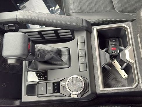 New 2026 Toyota 4Runner TRD Off-Road Premium image 17