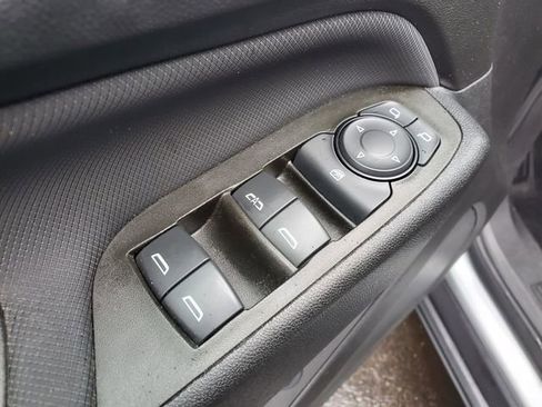 Certified 2023 Chevrolet Equinox RS w/ LPO, Floor Liner Package image 20