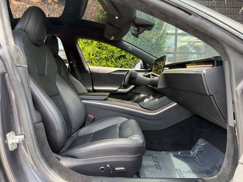 Used 2021 Tesla Model S Plaid AWD/4WD image 36