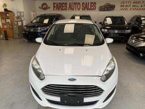 Used 2015 Ford Fiesta S image 3