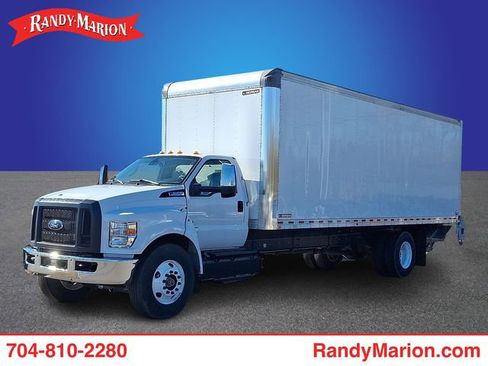 Used 2023 Ford F650 2WD Regular Cab Super Duty image 1