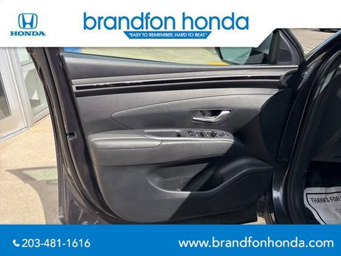 Used 2023 Hyundai Tucson SE AWD/4WD image 11