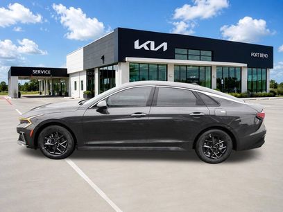 New 2026 Kia K5 LXS
