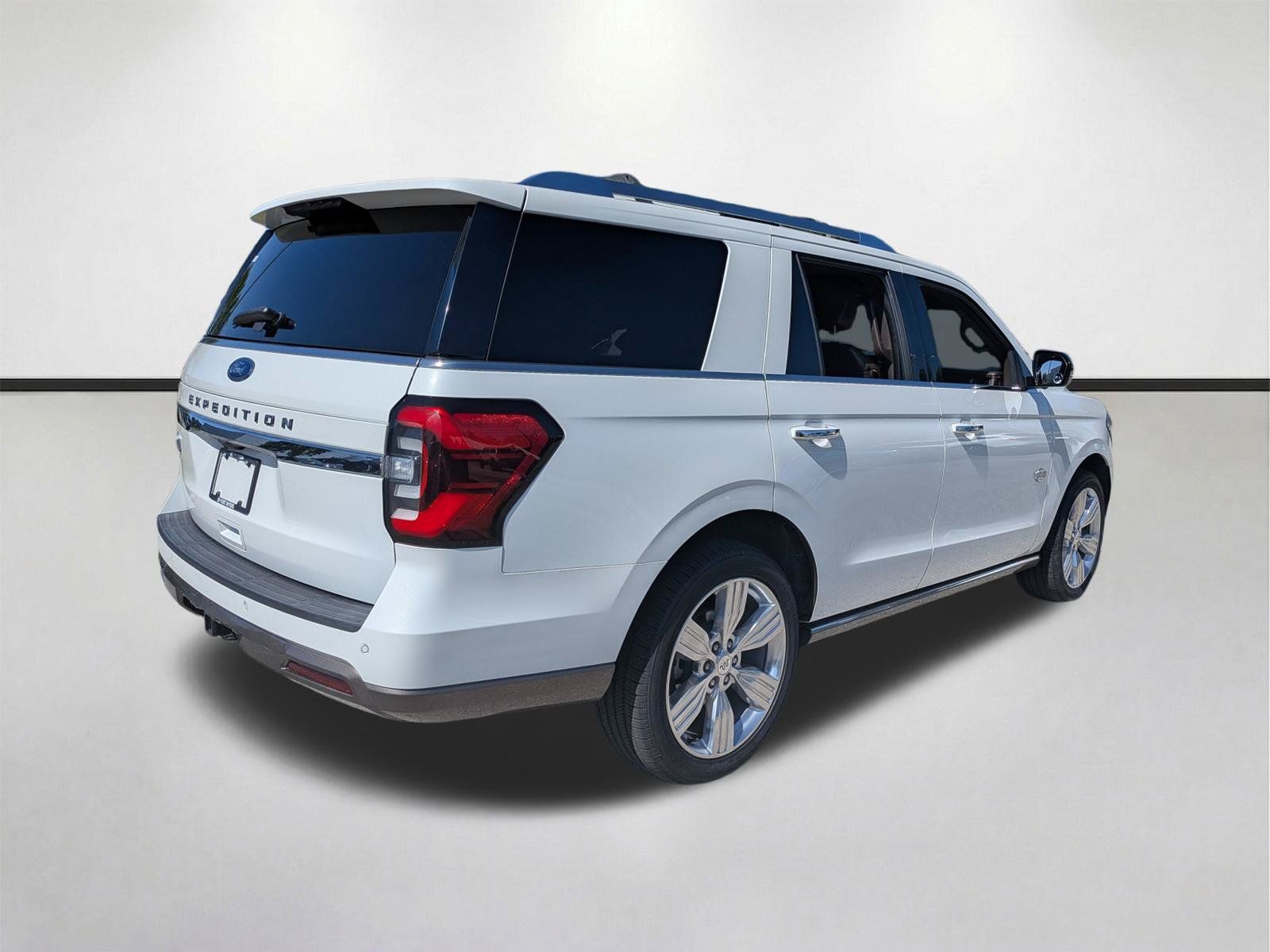 Used 2022 Ford Expedition King Ranch AWD/4WD image 4