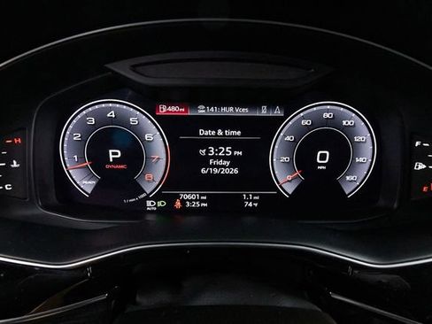 Used 2020 Audi Q8 Premium Plus w/ Premium Plus Package AWD/4WD image 16