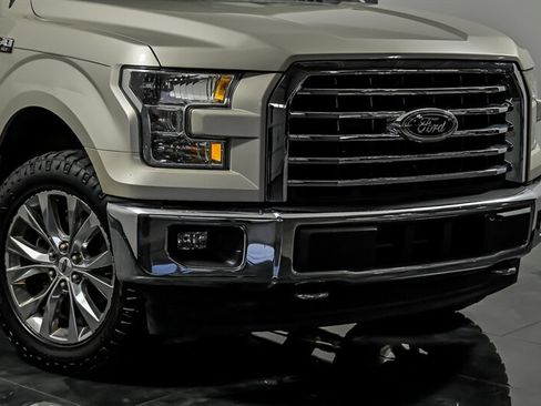 Used 2017 Ford F150 XLT w/ Equipment Group 302A Luxury AWD/4WD image 2