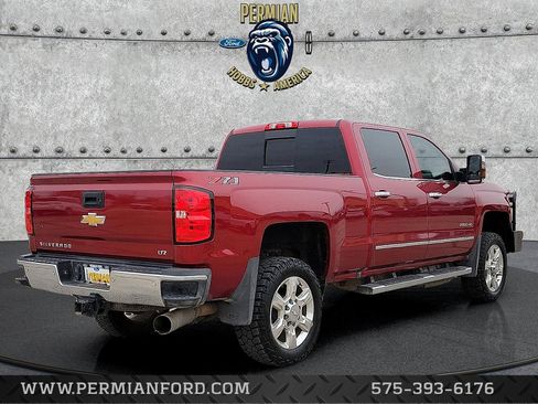 Used 2019 Chevrolet Silverado 2500 LTZ w/ Duramax Plus Package image 4
