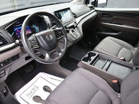 Used 2019 Honda Odyssey EX image 18