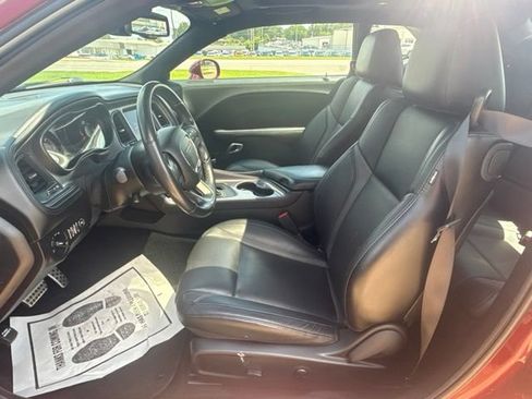 Used 2023 Dodge Challenger SXT w/ Plus Package RWD image 11